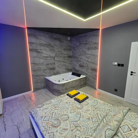 Centrum Jacuzzi Prywatny Parking Klimatyzacja 2