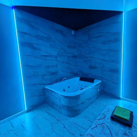 Centrum Jacuzzi Prywatny Parking Klimatyzacja 2 Apartamento Radom