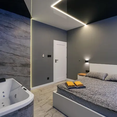 Centrum Jacuzzi Prywatny Parking Klimatyzacja 2